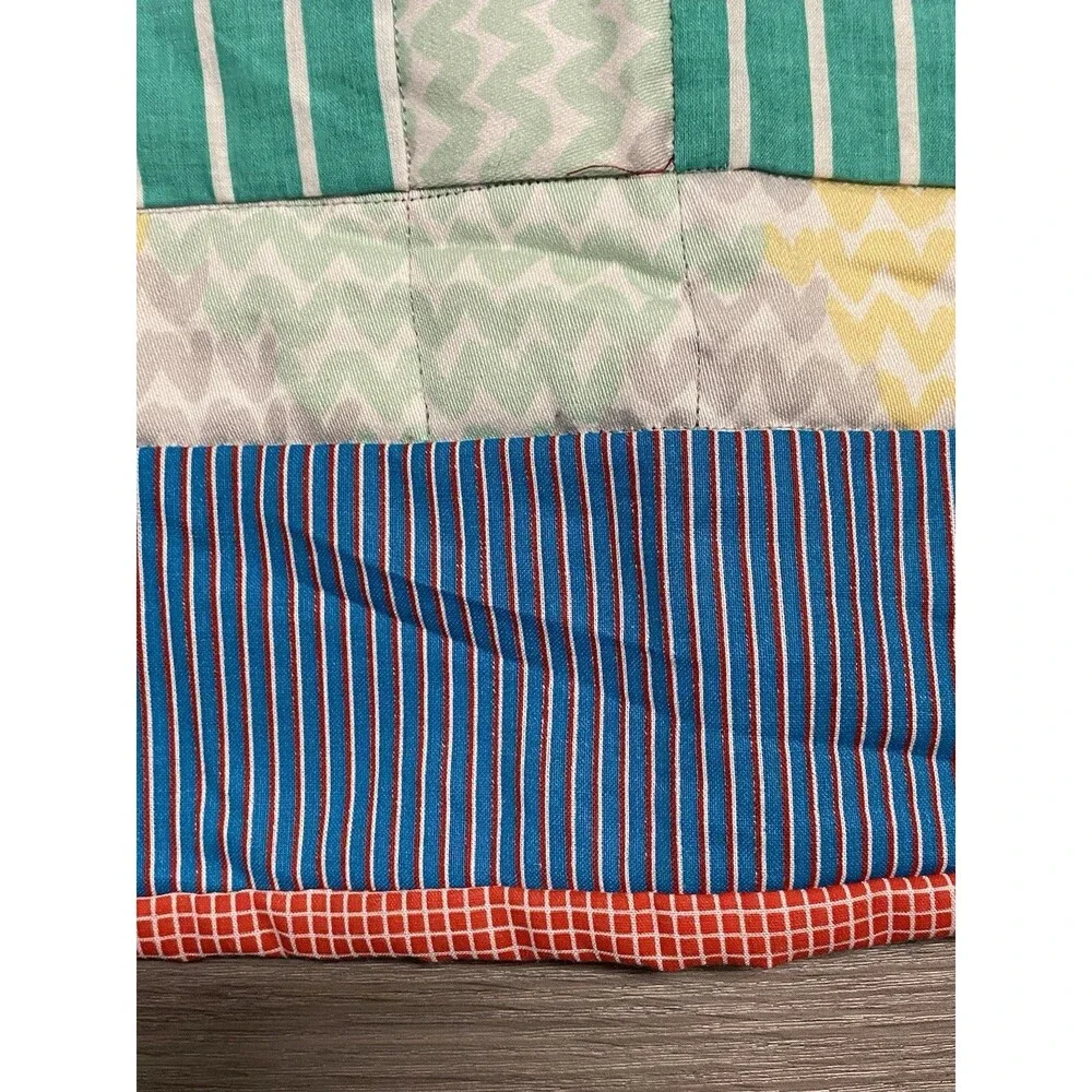 House Design Patchwork Quilt Lap Blanket Wall Hanging 42” x  36.5”